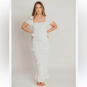 Mable Ada Tiered Smocked Cap Sleeve Midi Maxi Floral Print Size Small